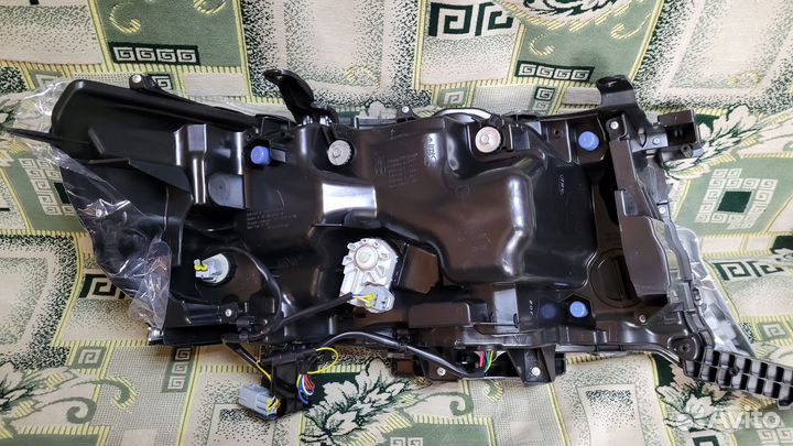 Фары Land Cruiser 200 2016+ Executive