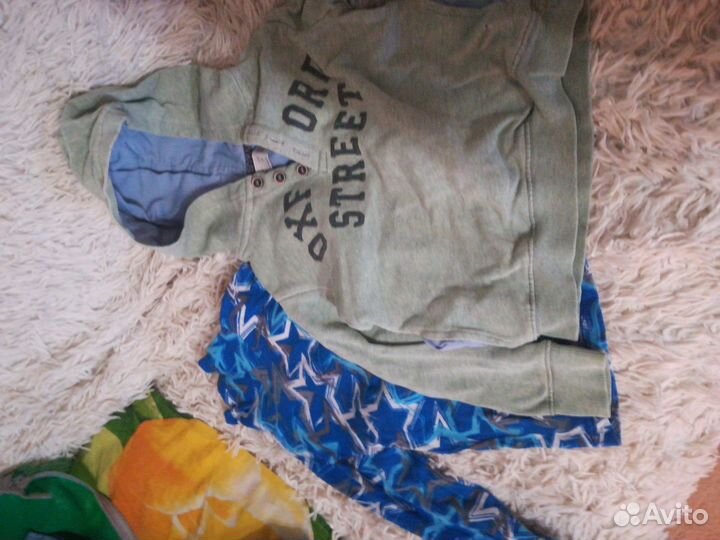 Отдам даром детские вещи на мальчика