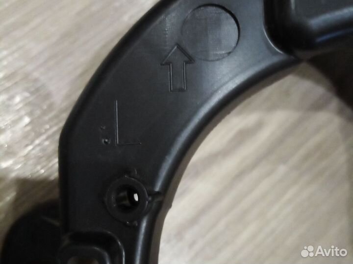 Кронштейн птф Toyota Land Cruiser 200