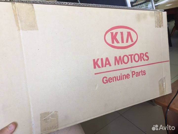 Решетка радиатора KIA