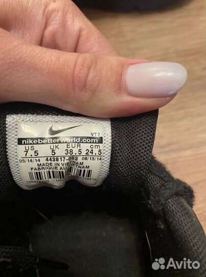 Кроссовки nike женские