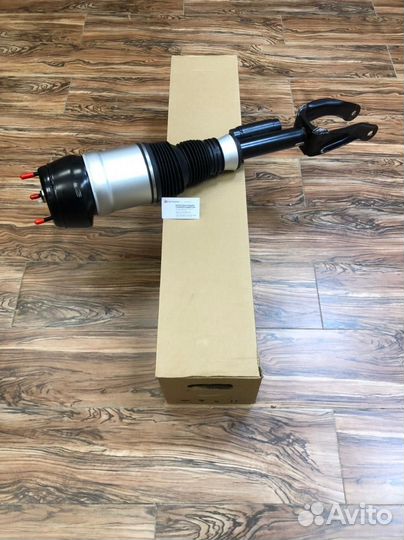 Пневмостойка на Mercedes ML-class A1663206713