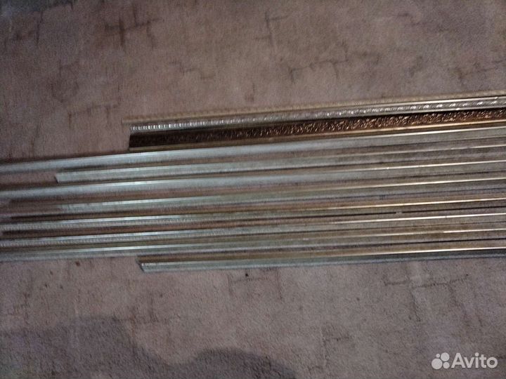 Уголок молдинг декоративный