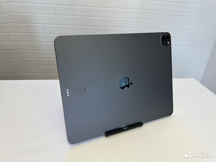 iPad Pro 12.9-inch 5th 512GB