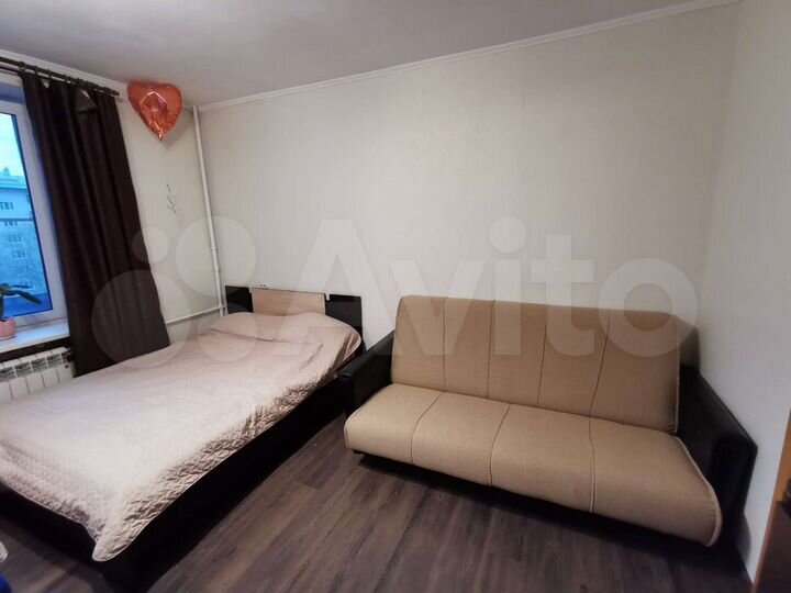 Комната 17 м² в 3-к., 6/8 эт.