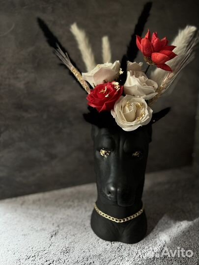 Гипсовое кашпо