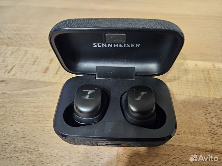 Наушники Sennheiser momentum True Wireless 3