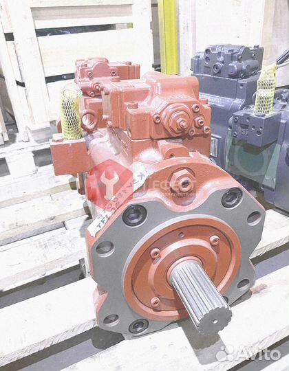 Основной насос Hyundai R390LC-9 K3V180DTP