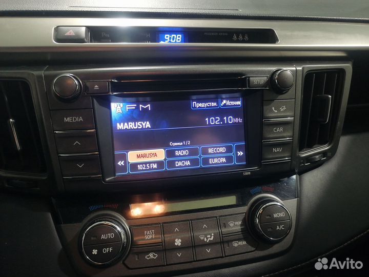 Toyota RAV4 магнитола