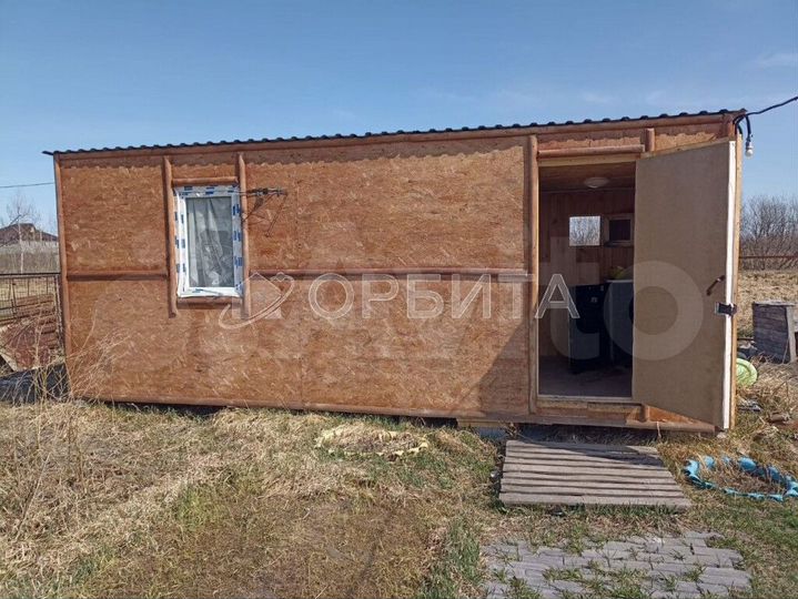 Дача 20 м² на участке 10 сот.