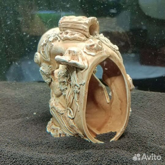 Декорации для аквариума: замок, грот, домик