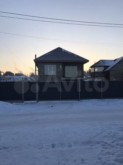 Коттедж 236 м² на участке 7,5 сот.