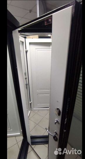 Входные двери со склада