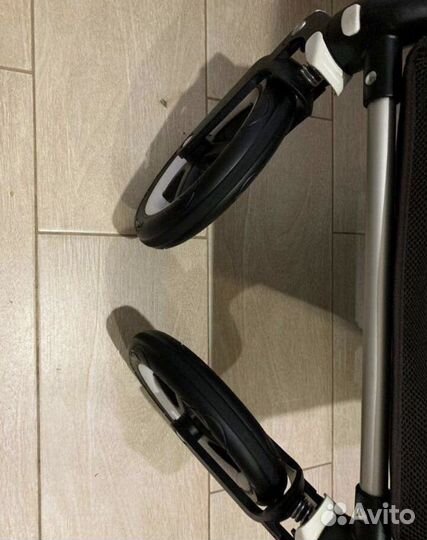 Прогулочная коляска bugaboo fox +сумка+летний кап