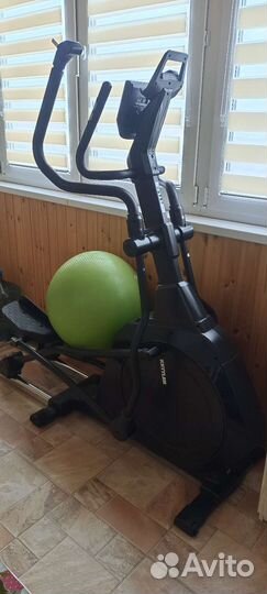 Эллиптический тренажер