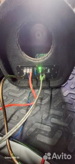 Активный сабвуфер