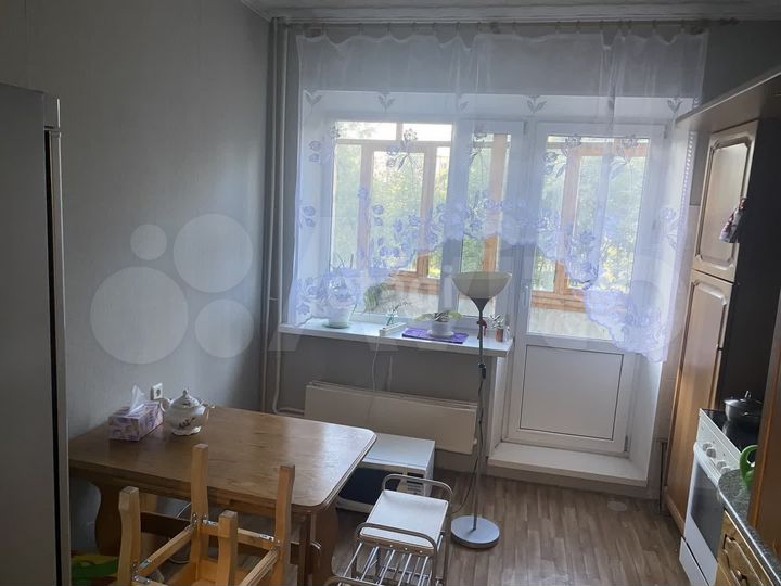 3-к. квартира, 73 м², 2/9 эт.