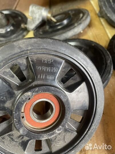 Катки для снегохода brp xu платформа