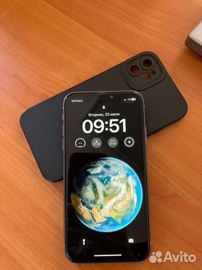 Мобильные телефоны бу iPhone 11