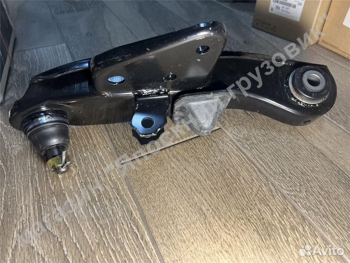 Рычаг нижний левый D4BF D4CB Porter Porter-2