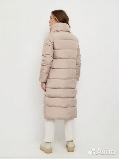 Пуховик женский 42 44