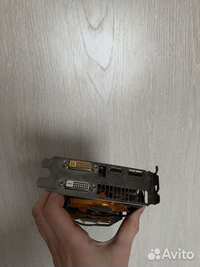 Игровая видеокарта GTX 760 2Gb