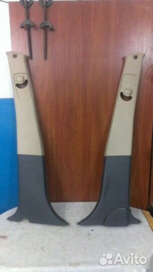 Обшивка стойки Subaru Tribeca B9