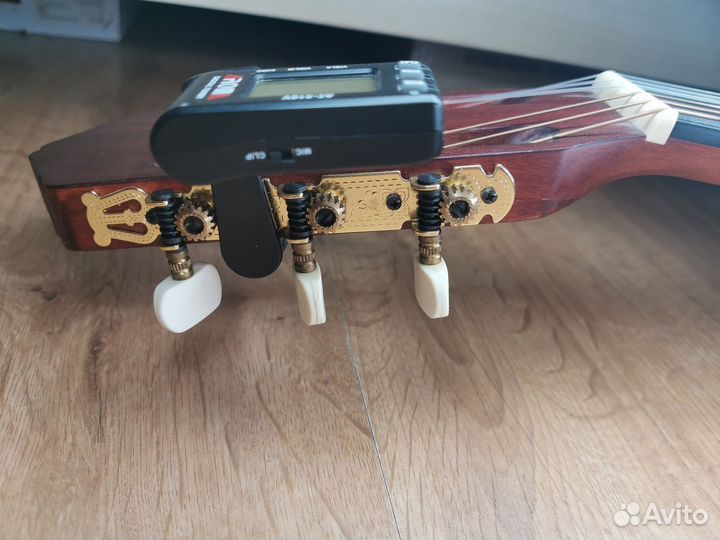 Классическая Гитара