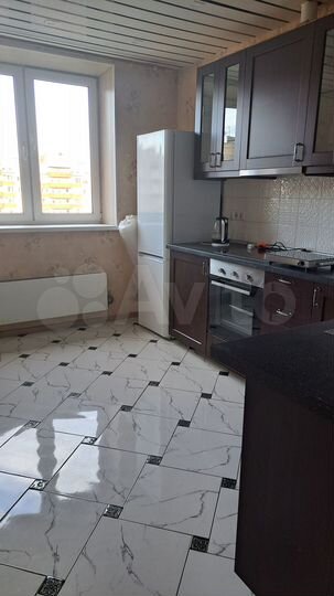 2-к. квартира, 57,6 м², 16/17 эт.