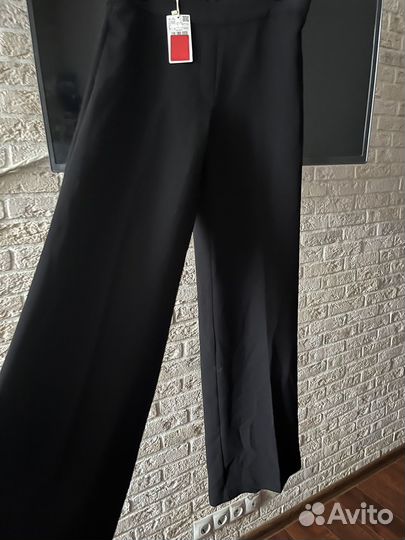 Новые брюки Mango