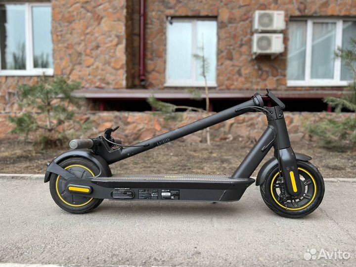 Ninebot MAX g30 электросамокат