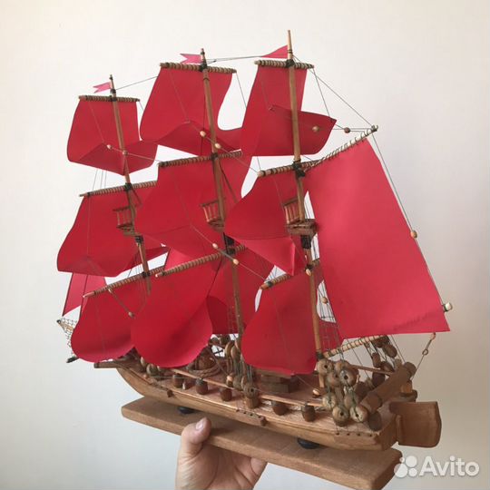 Корабль из дерева