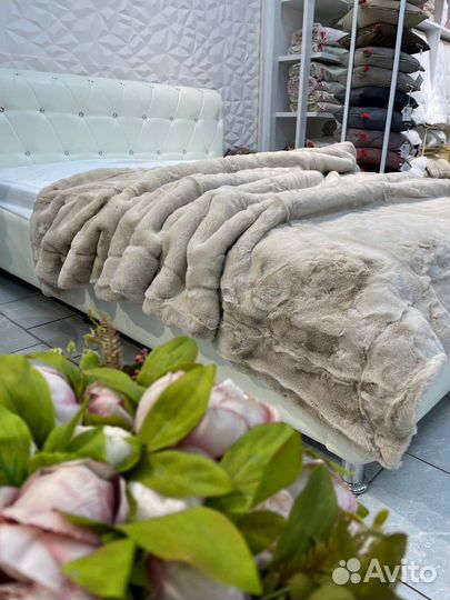 Плед меховой Sofi De Marko