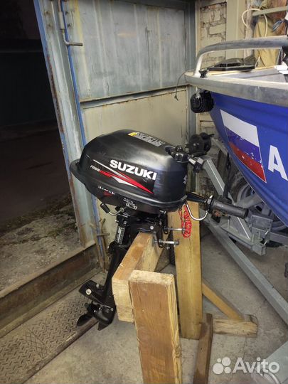 Suzuki 4т 2.5 л.с
