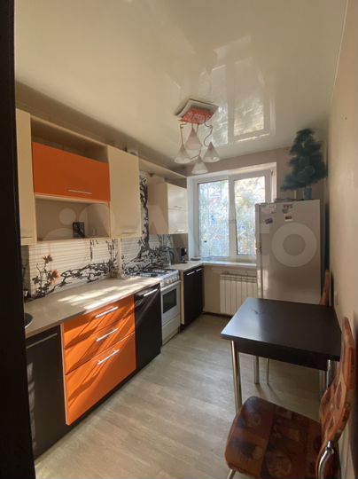 Комната 15 м² в 2-к., 2/9 эт.