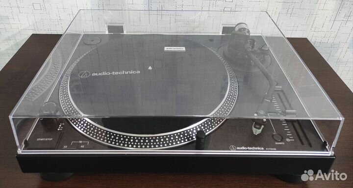 Проигрыватель винила Audio-Technica AT LP-120 USB