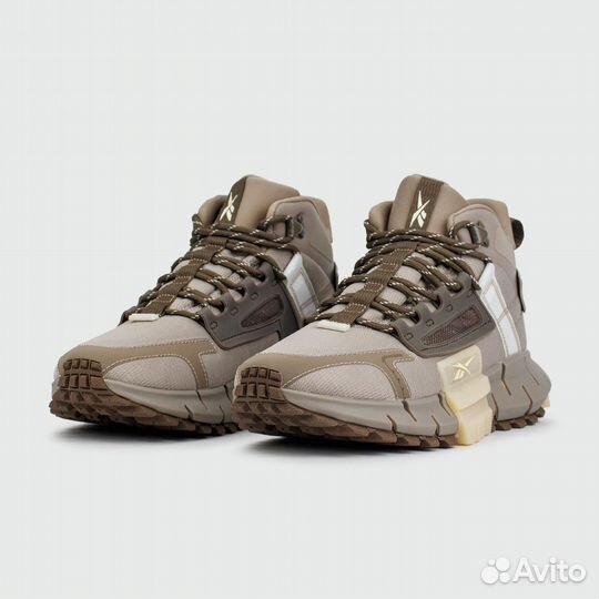 Reebok Zig Kinetica Mid Beige