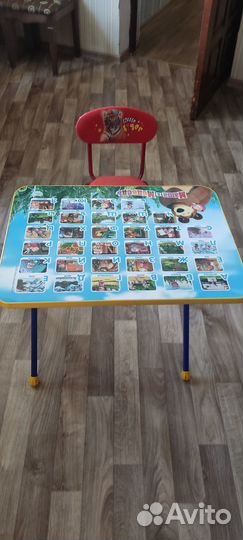 Детский стол и стул