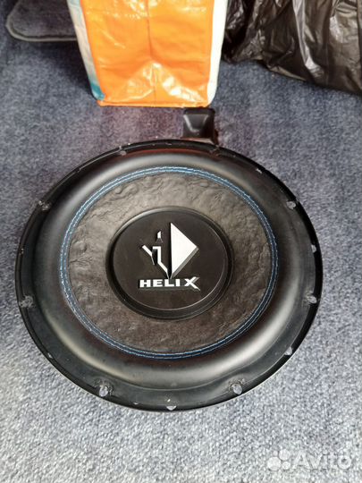 Сабвуфер Helix k10w в коробе