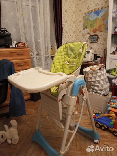 Детский стульчик для кормления