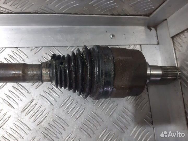 Вал приводной передний правый Kia Rio FB G4LC 2019