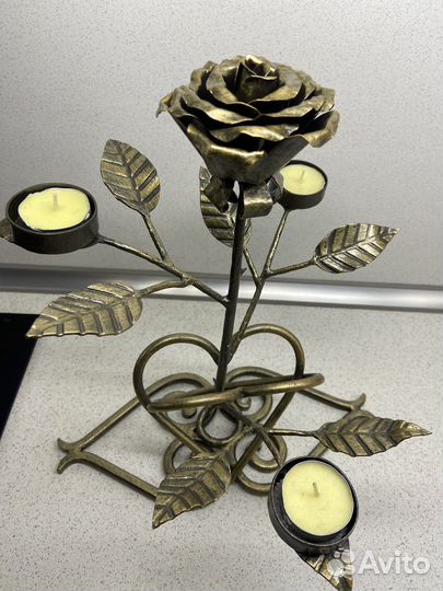 Подсвечник