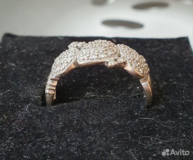 Кольцо с бриллиантами