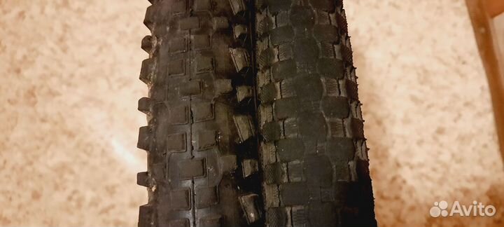 Велосипедная покрышка 26 х 2.10