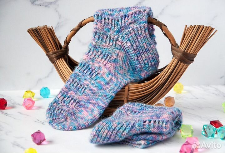 Вязаные носки с ажуром