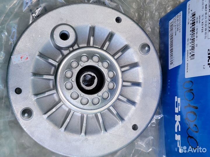 Опора амортизатора SKF BMW X3/X4 F25/F26 vkda55132