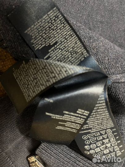 Кофта на молнии