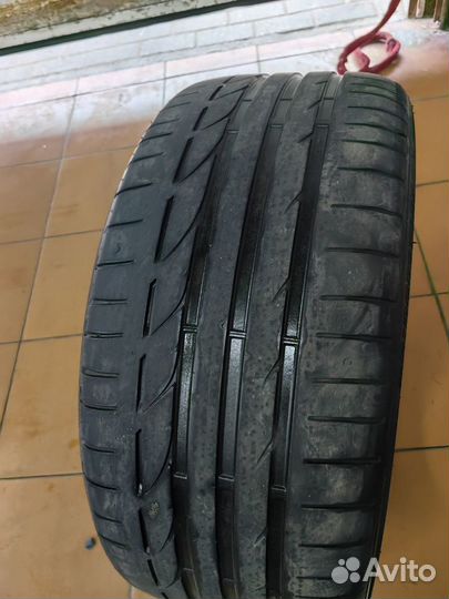 Bridgestone Potenza S001 225/45 R18 и 245/40 R18 97Y