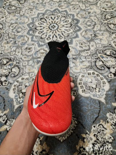 Бутсы nike phantom gx