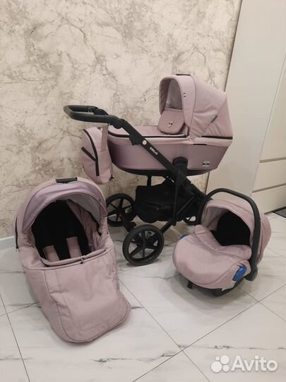 Продам коляску Adamex